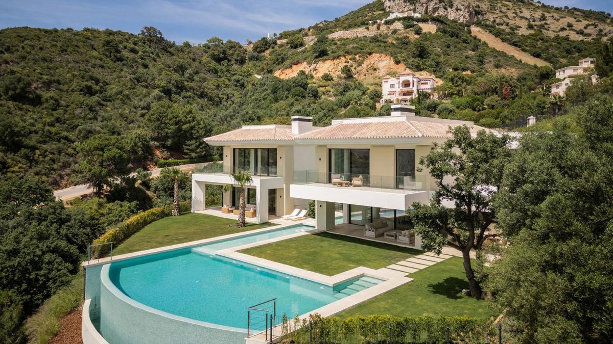 Propiedades en venta y alquiler en España photo 1