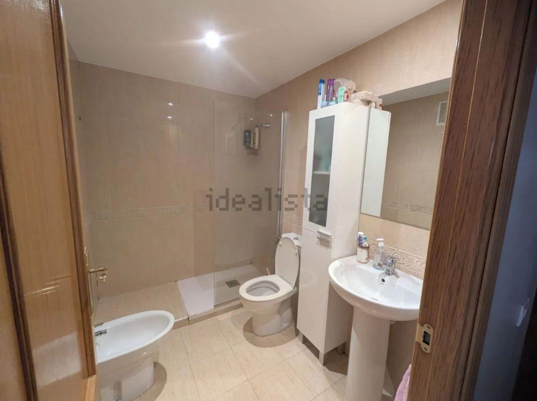 Sale of apartment in Piso en Centro - Zona Alta, Alcoy / Alcoi, Alcoy
photo 5