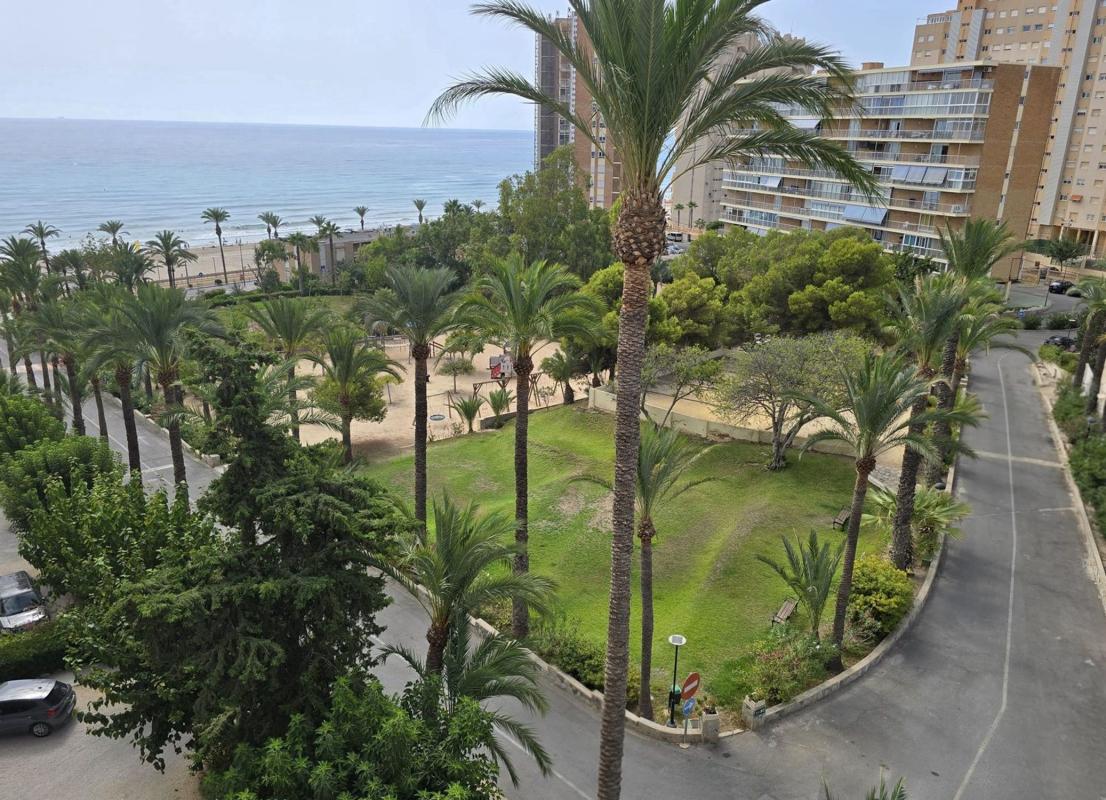 Sprzedaż mieszkania w Piso en Calle Elda, Playa Muchavista, El Campello, El Campello
photo 2