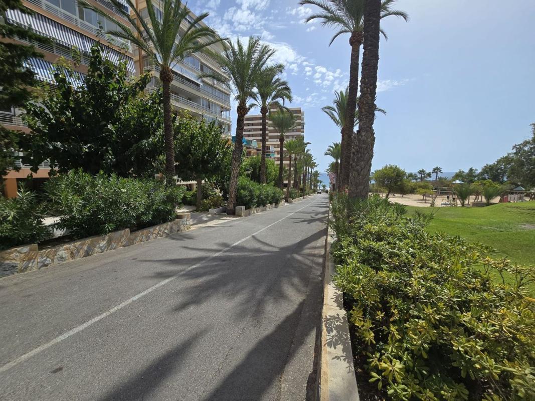 Sprzedaż mieszkania w Piso en Calle Elda, Playa Muchavista, El Campello, El Campello
photo 3