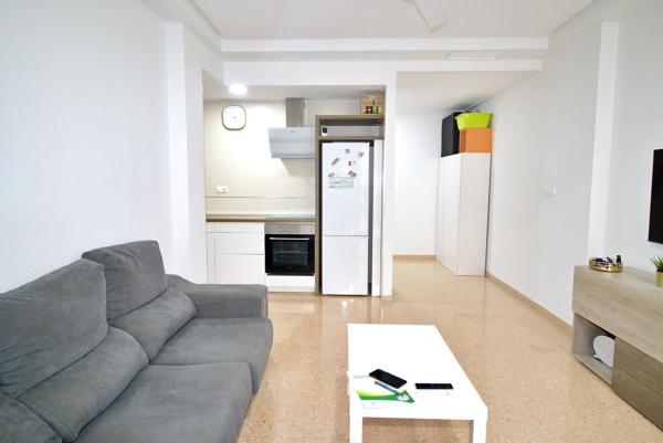 Piso en venta en  Piso en Carrús Oeste, Elche / Elx, Elche / Elx photo 2