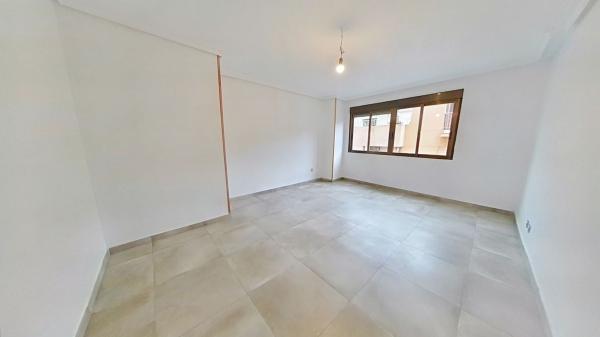 Piso en venta en Piso en Altozano, Alicante / Alacant, Alicante / Alacant photo 1