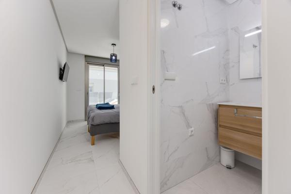 Квартира на продажу на  Piso en Avenida Vicente Blasco Ibañez, 57, Gran Playa, Santa Pola, Санта Пола photo 4