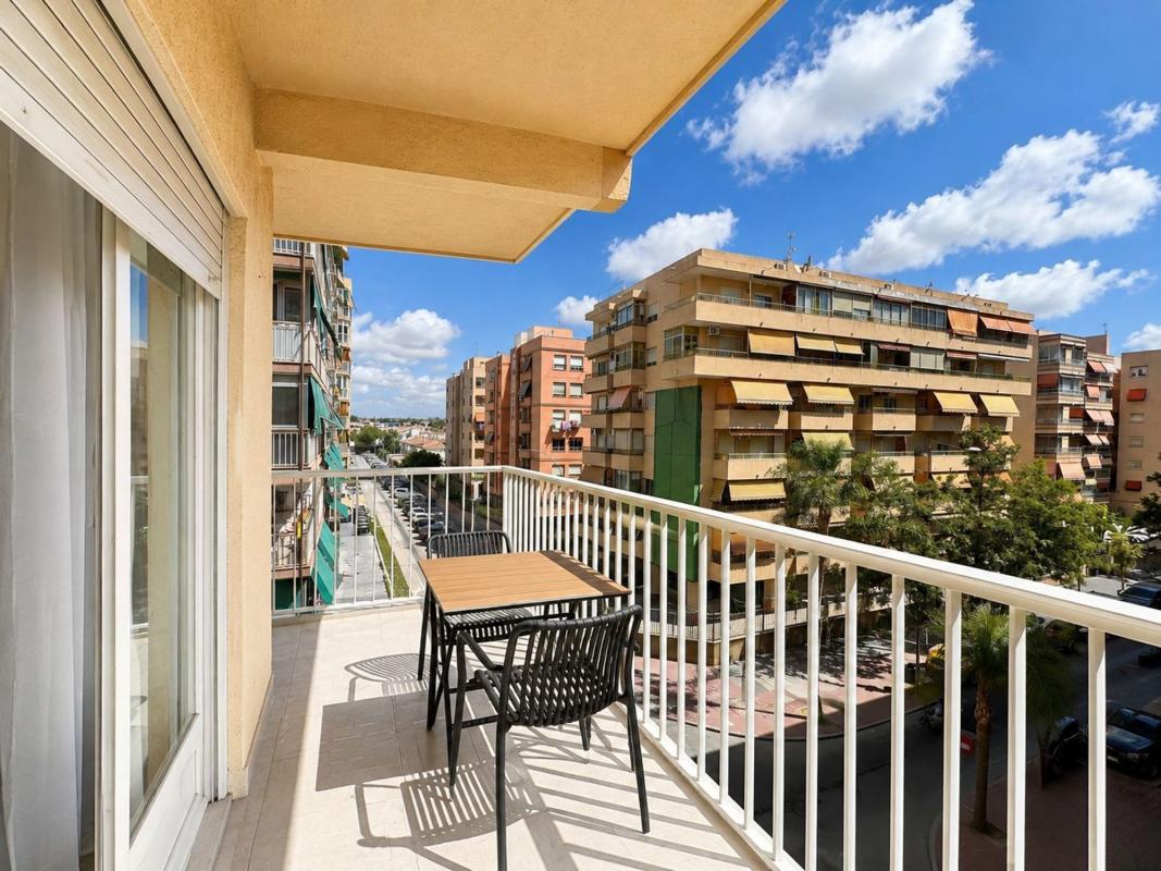 Sale of apartment in Piso en Avenida Vicente Blasco Ibañez, 25, Puerto, Santa Pola, Santa Pola
photo 3