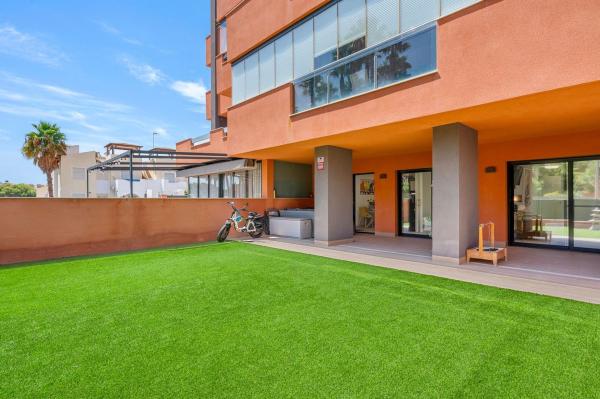 Apartment for sale in Piso en Calle Gigantes y Cabezudos, Las Filipinas, Orihuela, Orihuela thumbnail 2