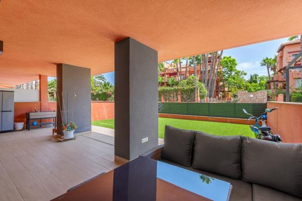 Apartment for sale in  Piso en Calle Gigantes y Cabezudos, Las Filipinas, Orihuela, Orihuela photo 4