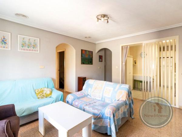 Piso en venta en Piso en Calle Francisco Santamaría, Centro, Santa Pola, Santa Pola thumbnail 3