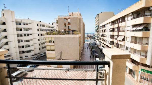 Piso en venta en Piso en Canalejas, 38, Centro, Santa Pola, Santa Pola photo 1