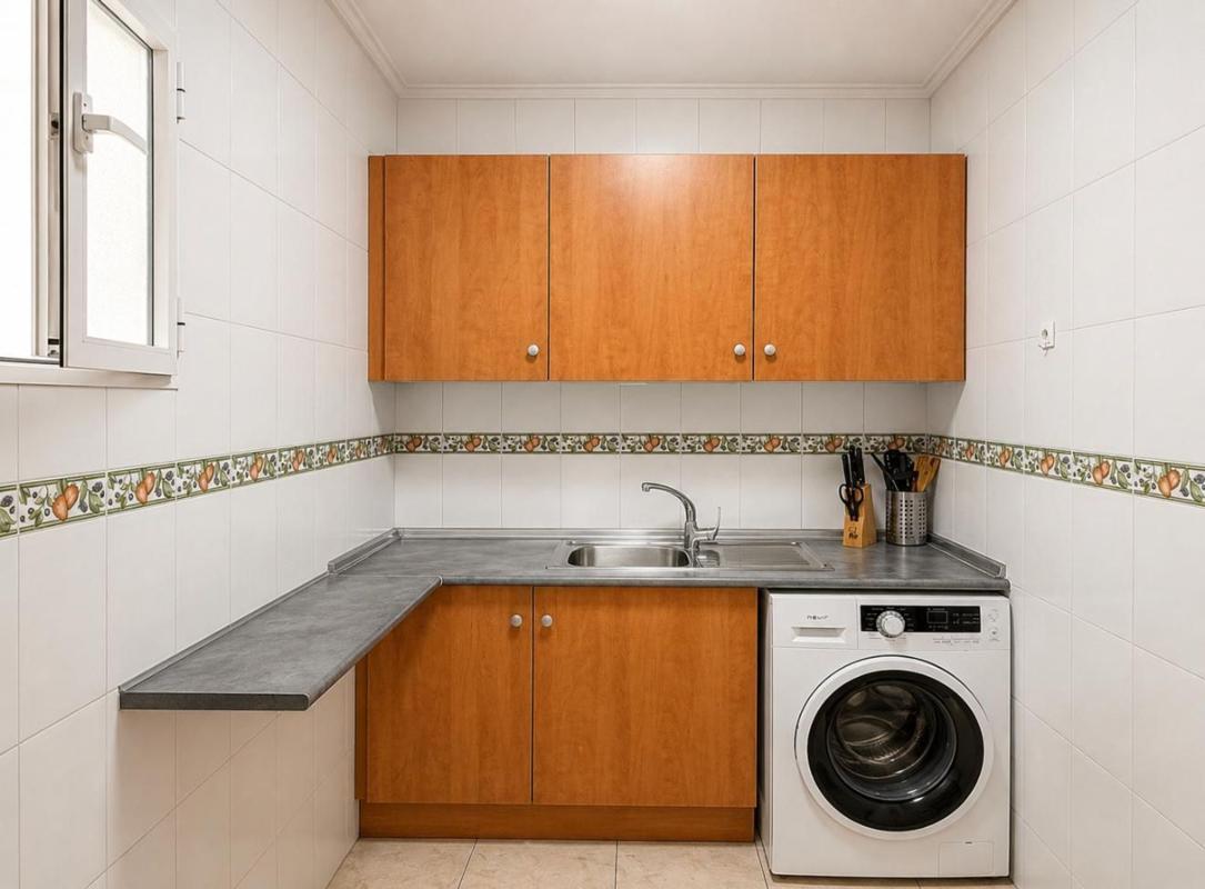 Venta de piso en Piso en Calle la Loma, Antonio Machado, Torrevieja, Torrevieja
 photo 5