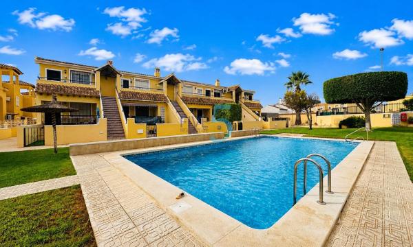 Apartment for sale in Piso en Las Filipinas, Orihuela, Orihuela thumbnail 2