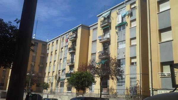 Piso en venta en  Piso en Calle Senador José Vicente Beviá, 26, Colonia Requena - Virgen del Carmen, Alicante / Alacant, Alicante / Alacant photo 4