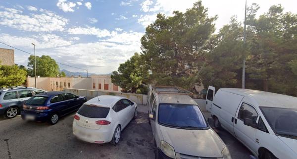 Piso en venta en Piso en Pasaje Arcipreste de Hita, 16, Juan XXIII, Alicante / Alacant, Alicante / Alacant thumbnail 2