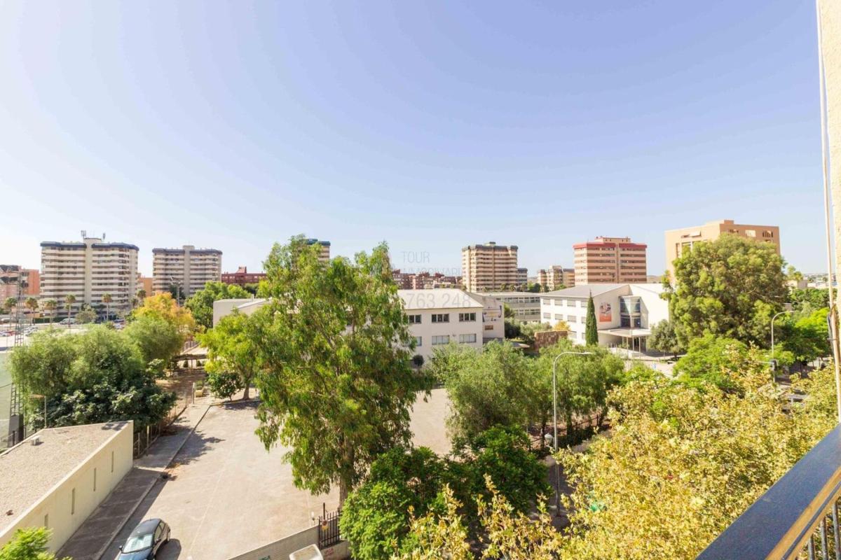 Sprzedaż mieszkania w Piso en Calle Vicente Chávarri, 36, La Florida, Alicante / Alacant, Alicante / Alacant
 photo 3