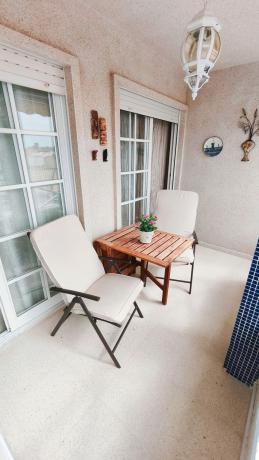 Квартира на продажу на  Piso en Calle Málaga, 1, Calas de Santiago Bernabeu, Santa Pola, Санта Пола photo 4