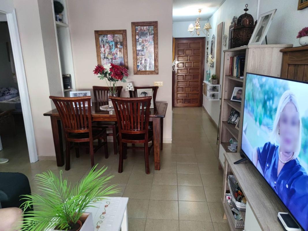 Sale of apartment in Piso en Travesía San Miguel de Salinas, 4, El Acequión, Torrevieja, Torrevieja
photo 1