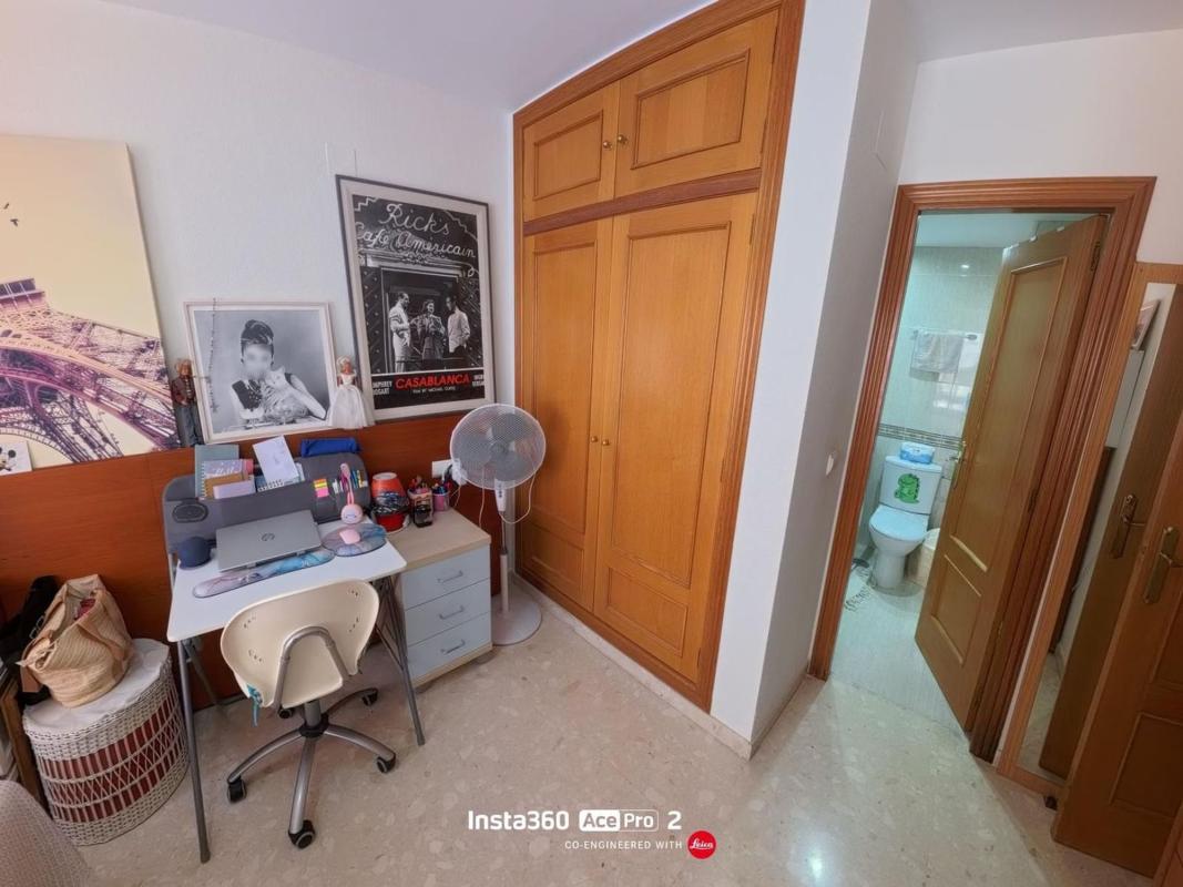 Venta de piso en Piso en Calle Bailarín José Espadero, Garbinet - Parque de las Avenidas, Alicante / Alacant, Alicante / Alacant
photo 4