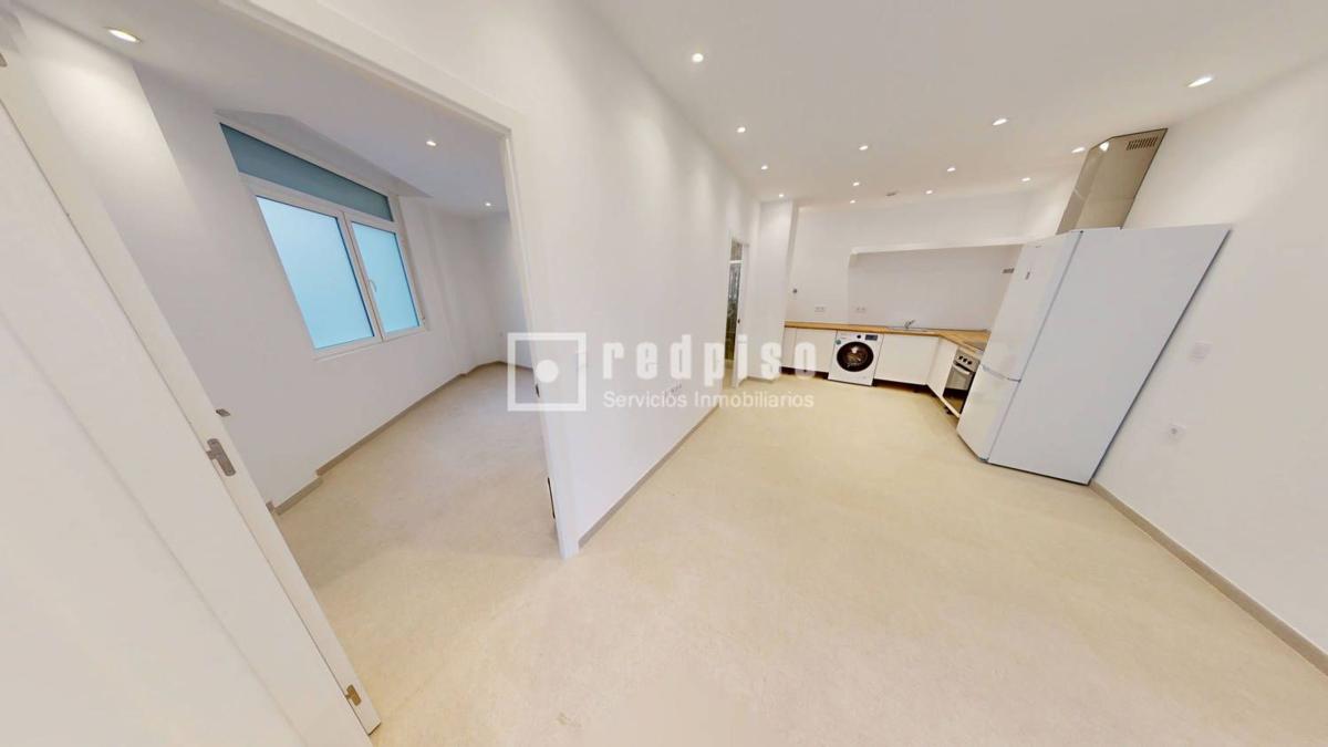 Продажа квартиры на Piso en Calle Lafora, La Florida, Alicante / Alacant, Аликанте / Алакант
photo 1