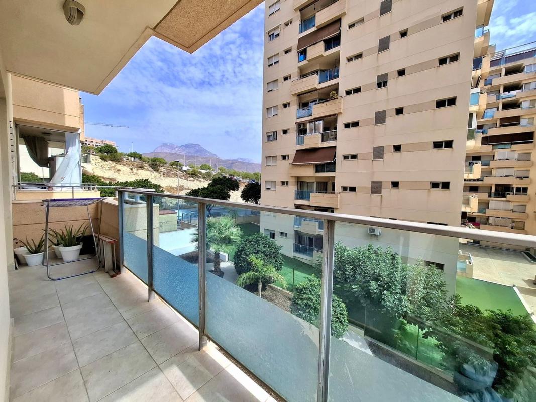 Sale of apartment in Piso en Calle Gregal, 4, Alitana - Casablanca, La Villajoyosa / Vila Joiosa, La Villajoyosa / Vila Joiosa
photo 3