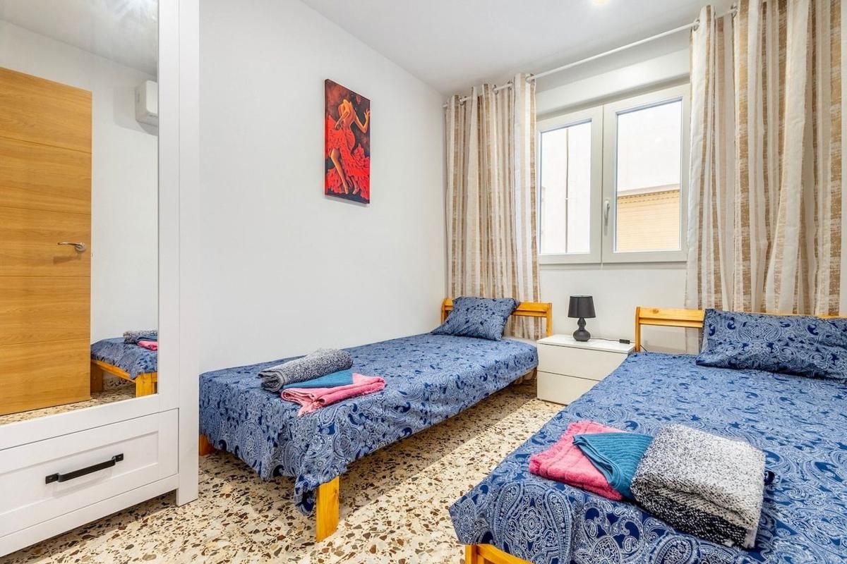 Sale of apartment in Piso en Calle Goleta, 8, Playa del Cura, Torrevieja, Torrevieja
photo 3