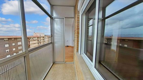 Mieszkanie na sprzedaż w  Piso en Plà del Bon Repòs-La Goteta, Alicante / Alacant, Alicante / Alacant photo 2