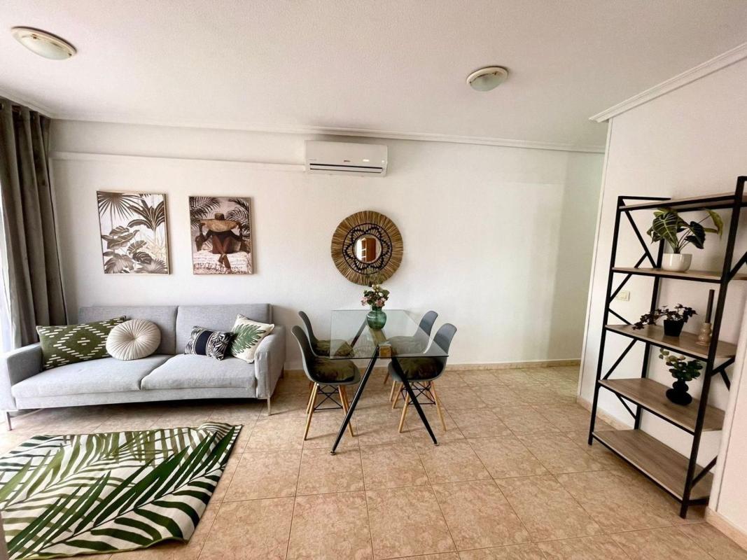 Sale of apartment in Piso en El Molino, Torrevieja, Torrevieja
photo 5