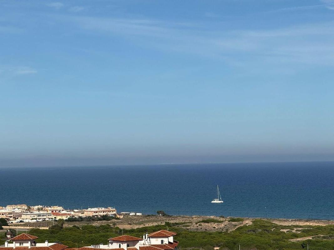 Venta de piso en Piso en Torreblanca, Torrevieja, Torrevieja
photo 2