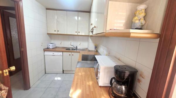 Venta de piso en Piso en Calle San Pascual, Antonio Machado, Torrevieja, Torrevieja
 photo 4