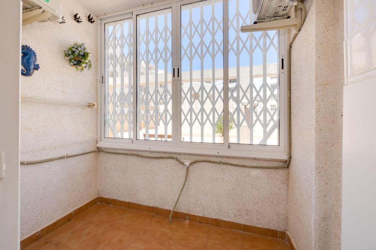 Venta de piso en Piso en Calle del Tomillo s/n, El Molino, Torrevieja, Torrevieja
photo 5