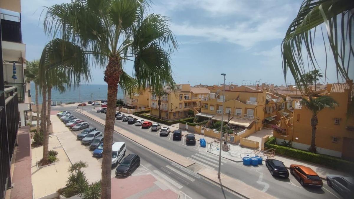 Venta de piso en El Acequión - Los Náufragos, Torrevieja
photo 1