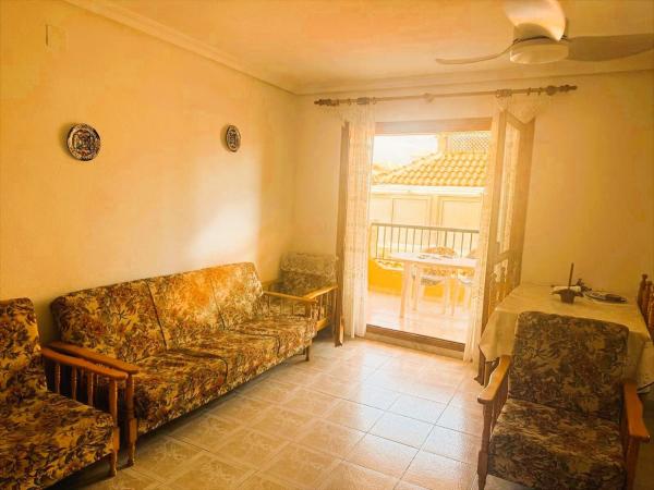 Venta de piso en Piso en Avenida Suiza, Los Europeos, Torrevieja, Torrevieja
thumbnail 3