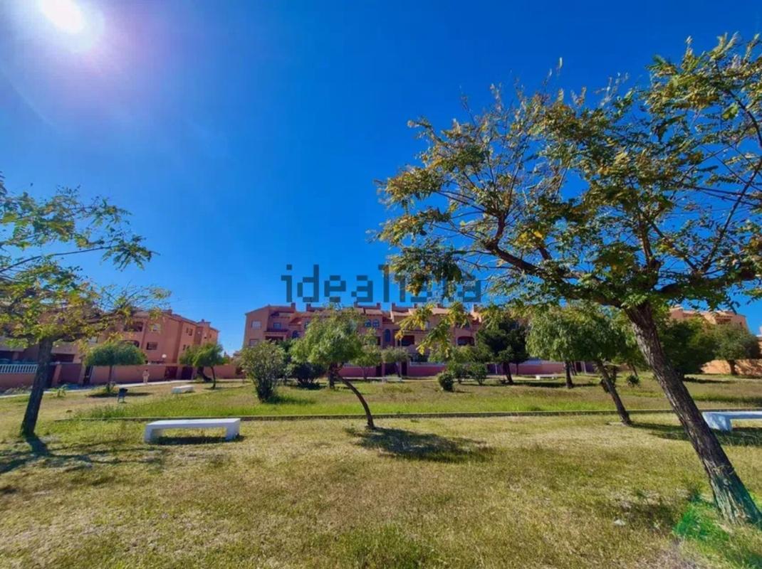 Sprzedaż mieszkania w Piso en Avenida Tenerife, 1, Aguas Nuevas, Torrevieja, Torrevieja
photo 3