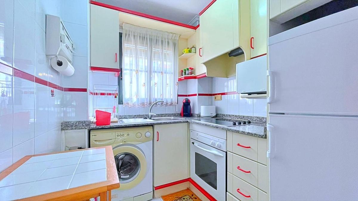 Продажа квартиры на Эль Асекьон - Лос Науфрагуас, Торревьеха
photo 5