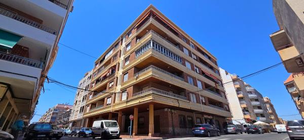 Sale of flat in Piso en Calle Monteagudo, 2, El Acequión, Torrevieja, Torrevieja
photo 1