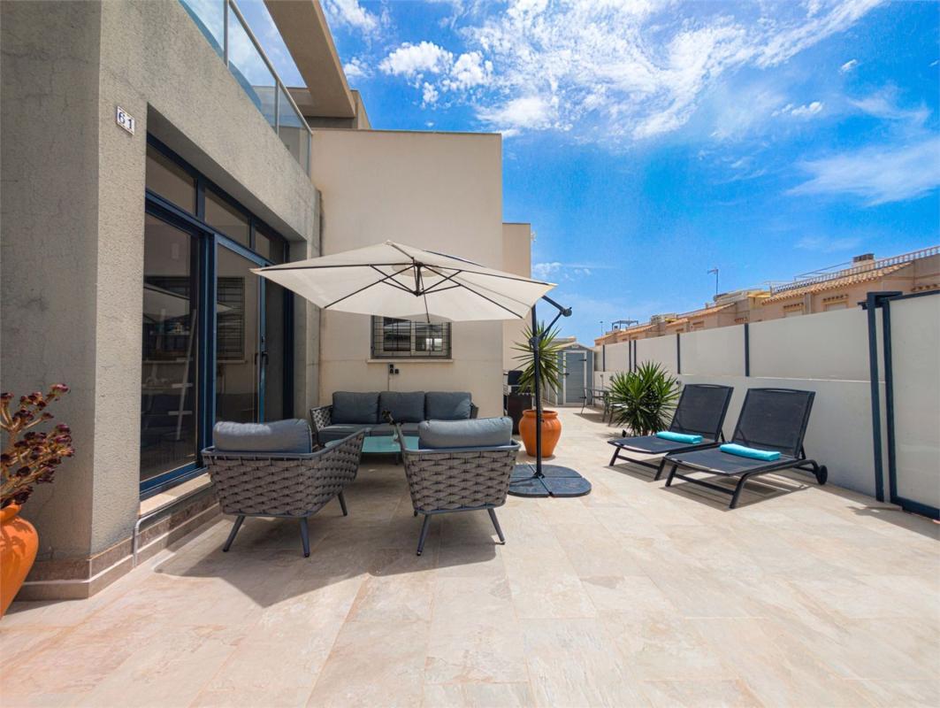 Properties for sale and rent in Spain photo 4