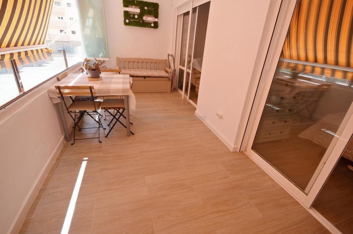 Venta de piso en Piso en Paseo de la Brisa, Cabo Cervera, Torrevieja, Torrevieja
photo 5