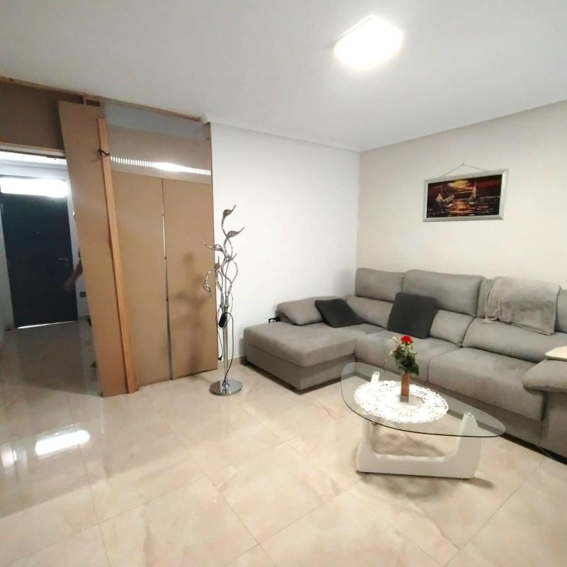 Propiedades en venta y alquiler en España photo 5