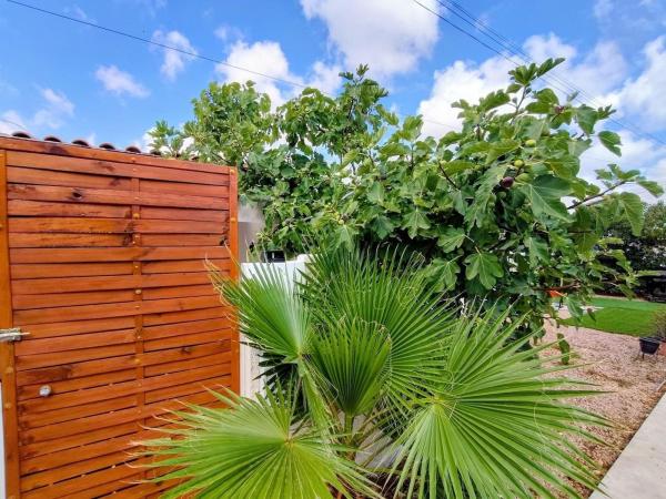 Chalet independiente en venta en Casa o chalet independiente en Calle Miguel Ángel, 27, La Siesta - El Salado - Torreta, Torrevieja, Torrevieja
 photo 4