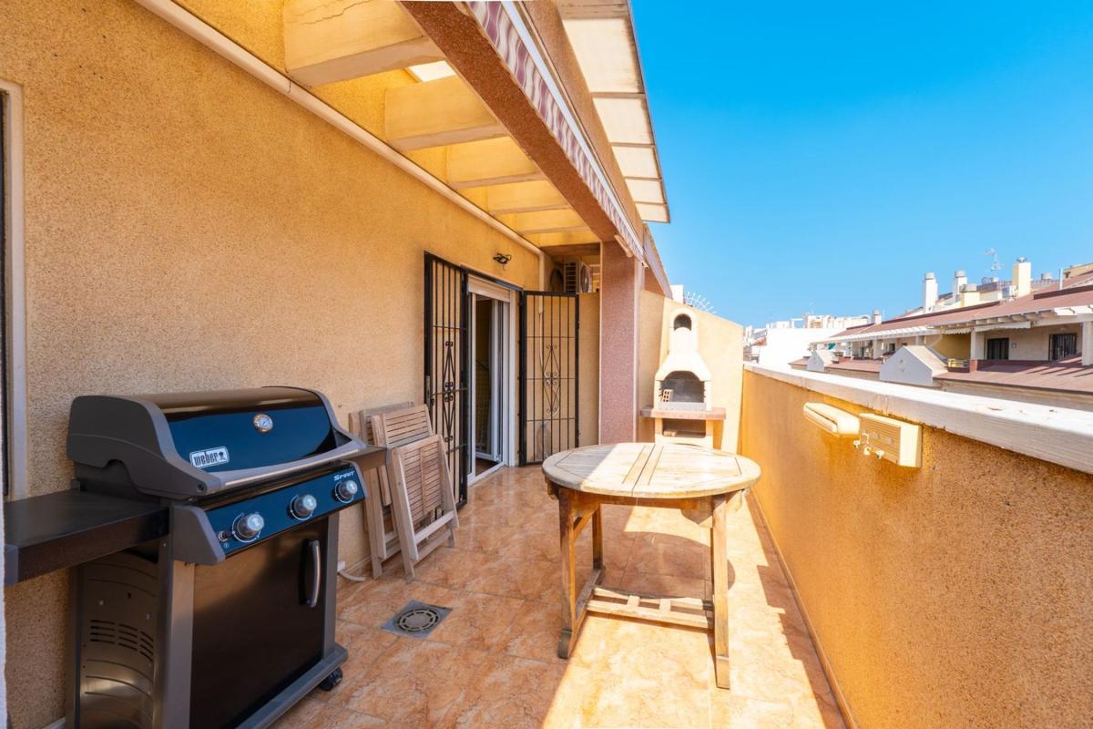 Продажа пентхауса на Ático en Calle Bilbao, 19, Parque de las Naciones, Torrevieja, Торревьеха photo 1