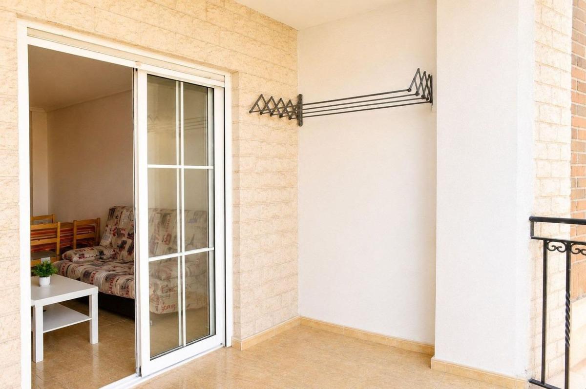 Sprzedaż mieszkania w Piso en Avenida Doctor Gregorio Marañón, 18, Puerto Deportivo, Torrevieja, Torrevieja
photo 4