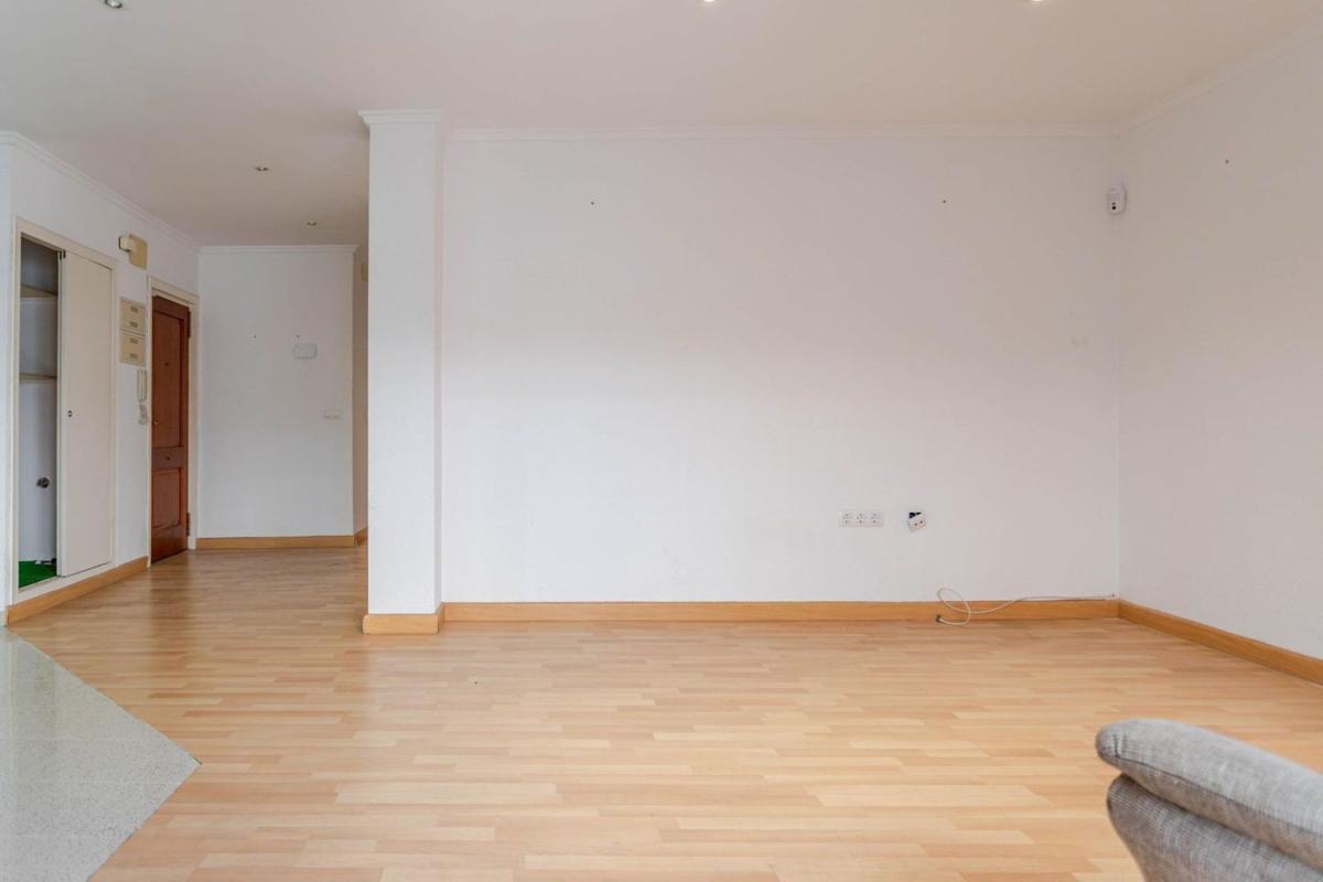 Продажа квартиры на Piso en Calle Apolo, Centro - Muelle Pesquero, Torrevieja, Торревьеха
photo 4