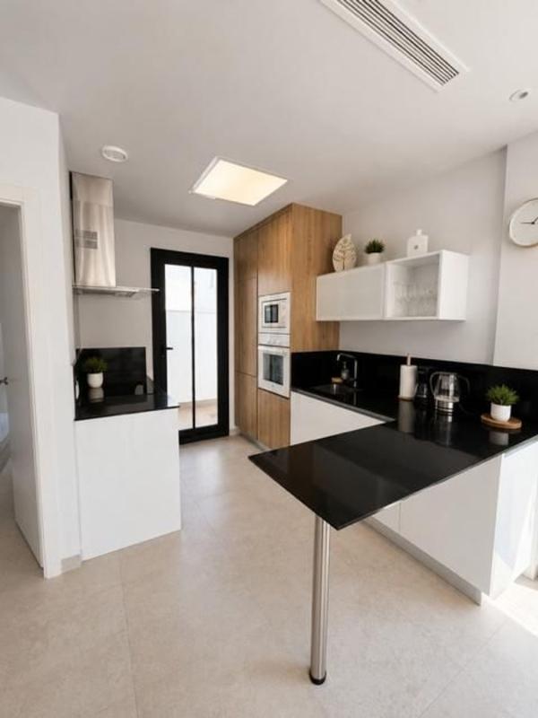Sale of townhouse in  Chalet adosado en Calle Guadiana, 574, Villamartín, Orihuela , Orihuela photo 4