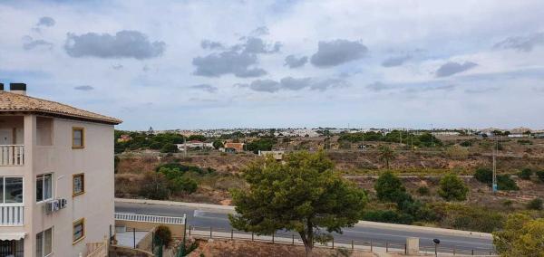 Sale of flat in Piso en Cabo Roig, Orihuela, Orihuela
thumbnail 3