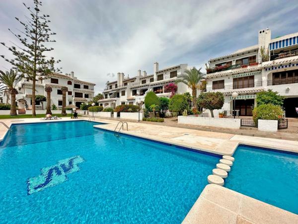 Sale of flat in Piso en Calle Tramontana, 62, Cabo Roig, Orihuela, Orihuela
photo 1