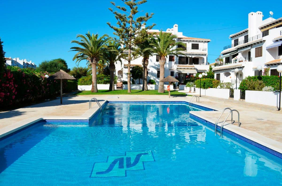 Sprzedaż mieszkania w Piso en Calle Tramontana, 62, Cabo Roig, Orihuela, Orihuela
 photo 2