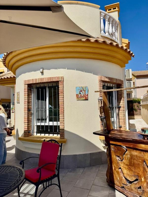 Propiedades en venta y alquiler en España photo 2