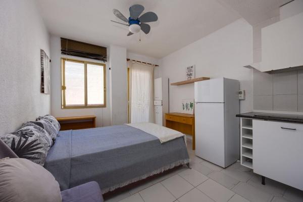 Квартира на продажу в Estudio en Calle Maldonado, 32, Centro - Muelle Pesquero, Torrevieja, Торревьеха photo 1