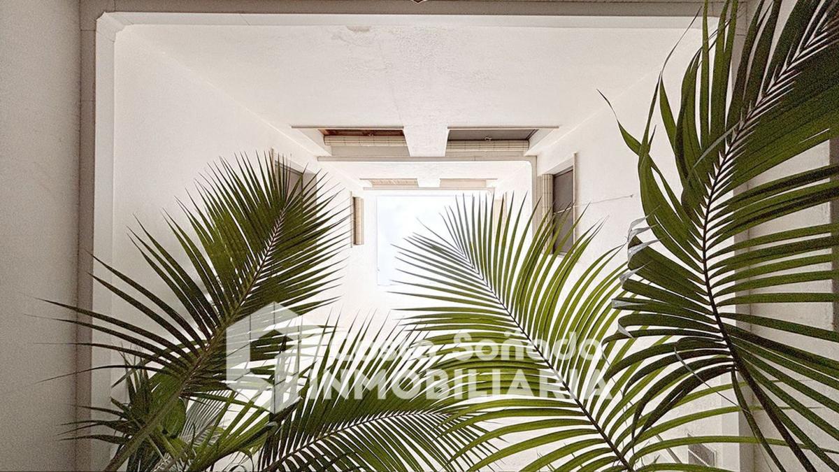 Properties for sale and rent in Spain photo 5