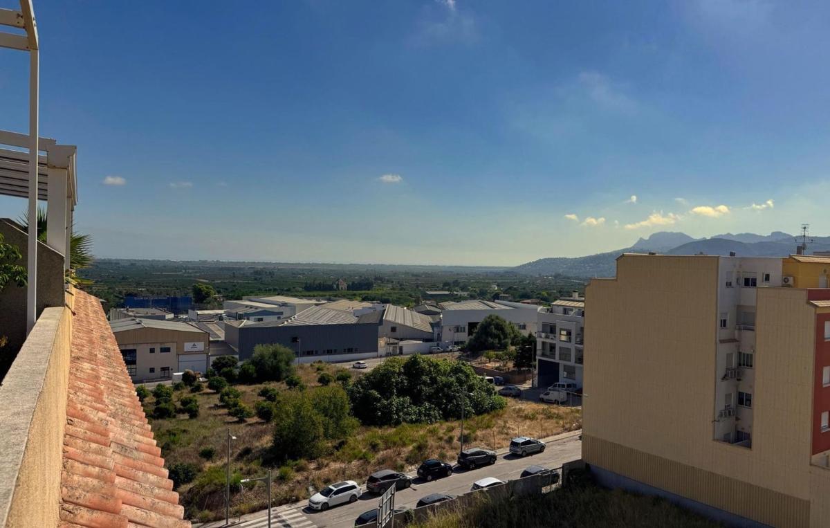 Продажа дуплекса на Dúplex en Pego, Пего photo 3