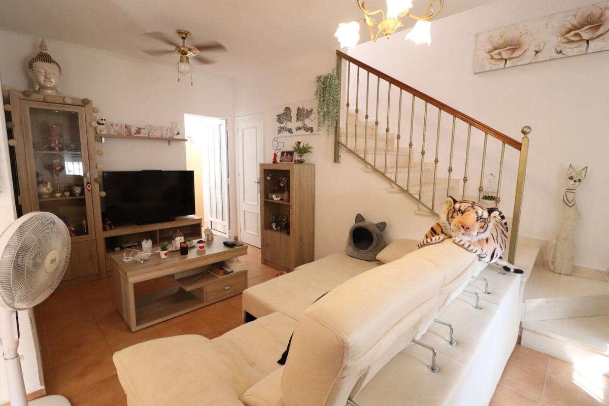 Недвижимость на продажу и в аренду в Испании photo 3