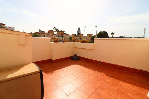 Chalet adosado en Algorfa photo 4